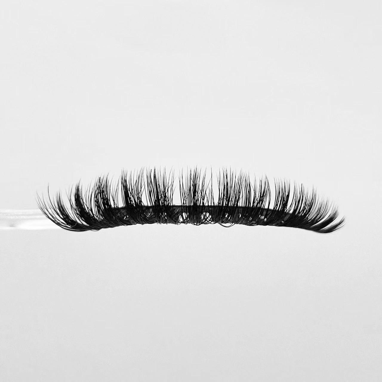 15mm Russian Curl Lashes X107E