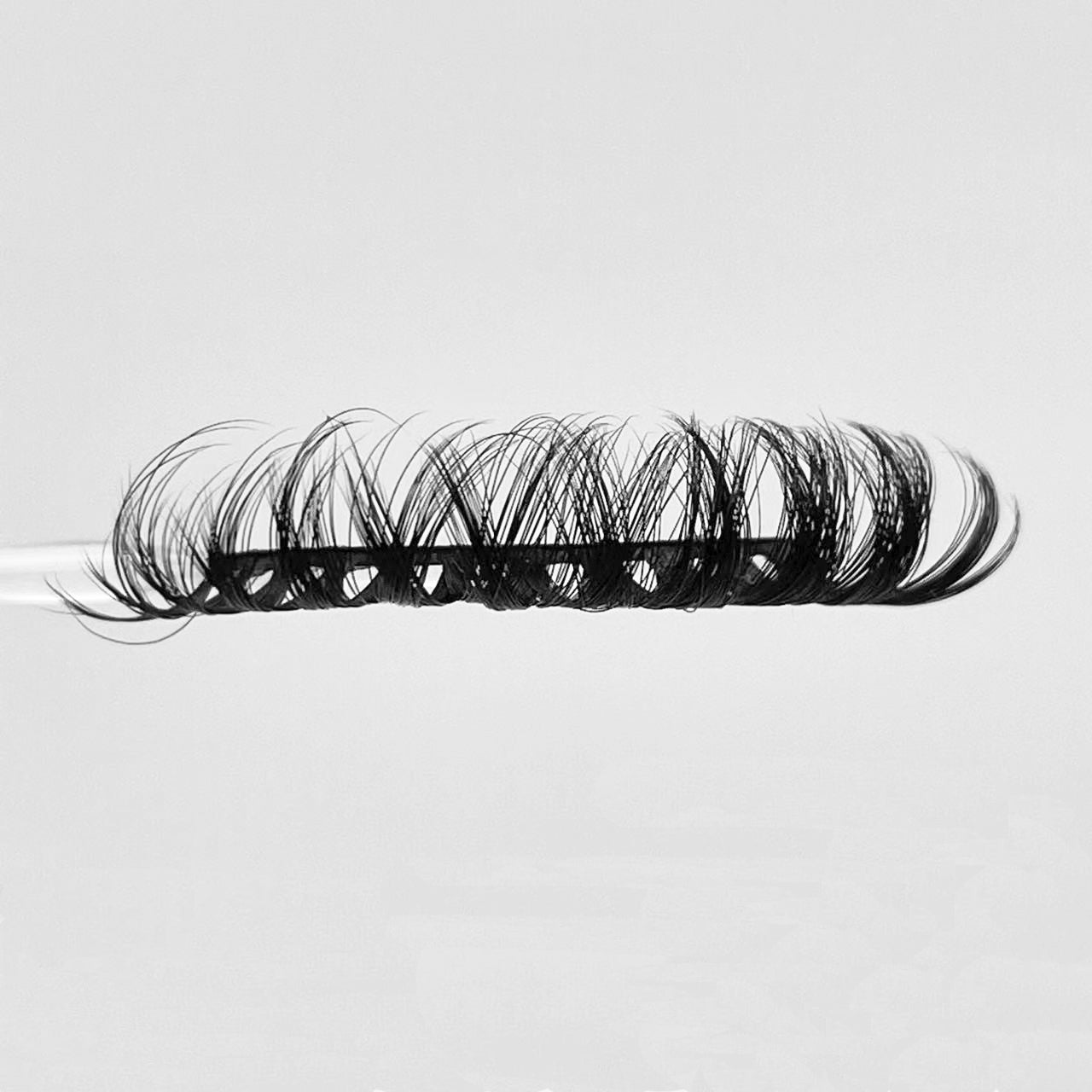 15mm Russian Curl Lashes X611E