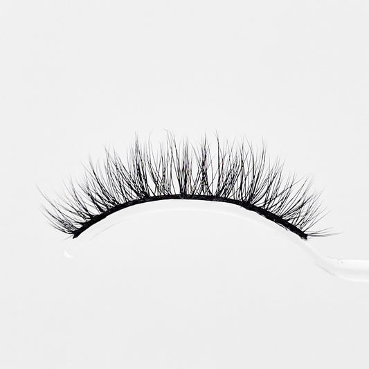 10mm Natural Faux Mink Lashes DT17