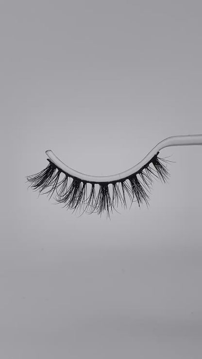 12mm Natural Mink Lashes Y28