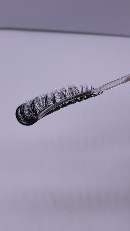 20mm Russian Curl Lashes X611-20E